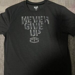 Tapout Shirt Mens XL Gray Never Give‎ Up Logo MMA Wrestling Boxing Gym Training